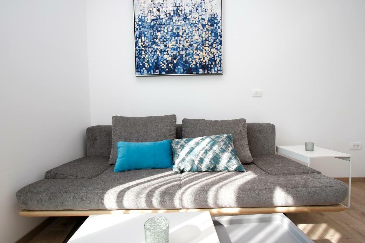 Apartments Besker Макарска Екстериор снимка