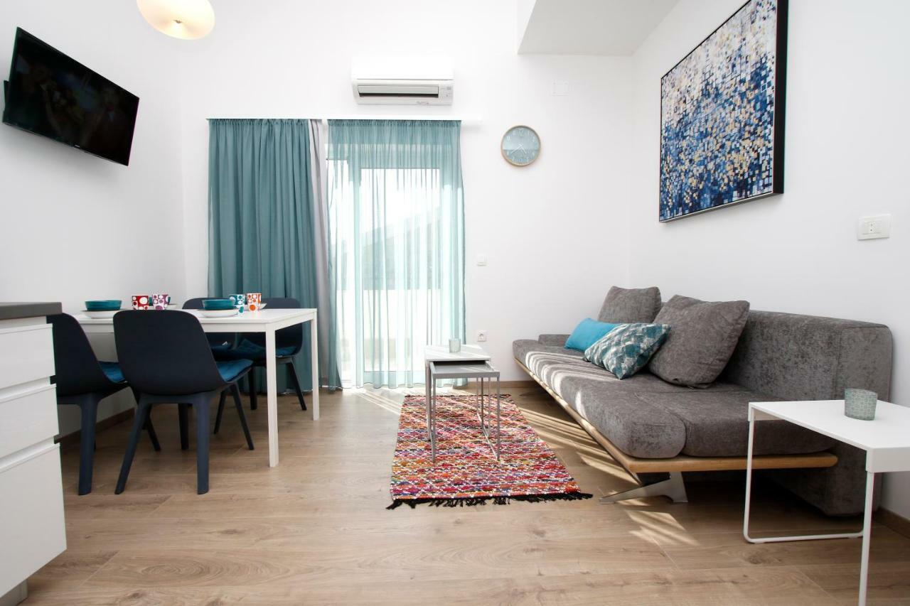 Apartments Besker Макарска Екстериор снимка